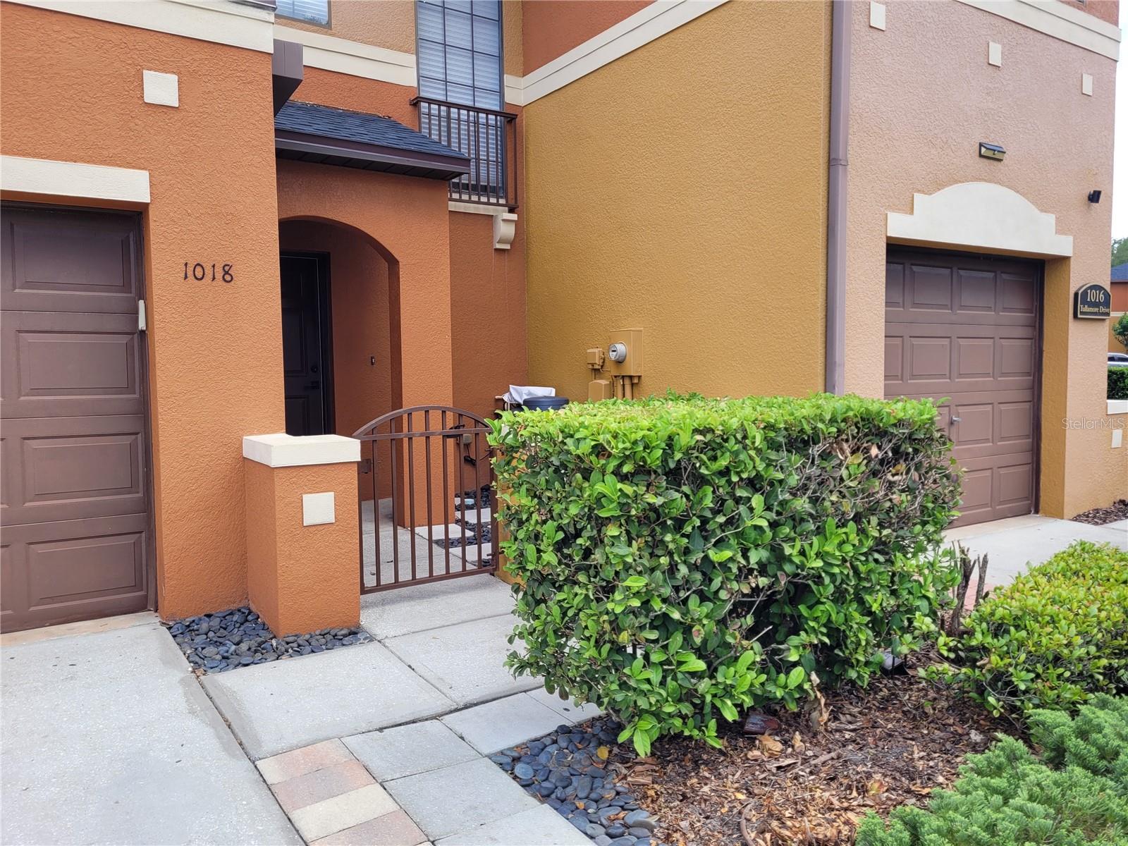 1018 TULLAMORE DR, WESLEY CHAPEL, FL, 33543