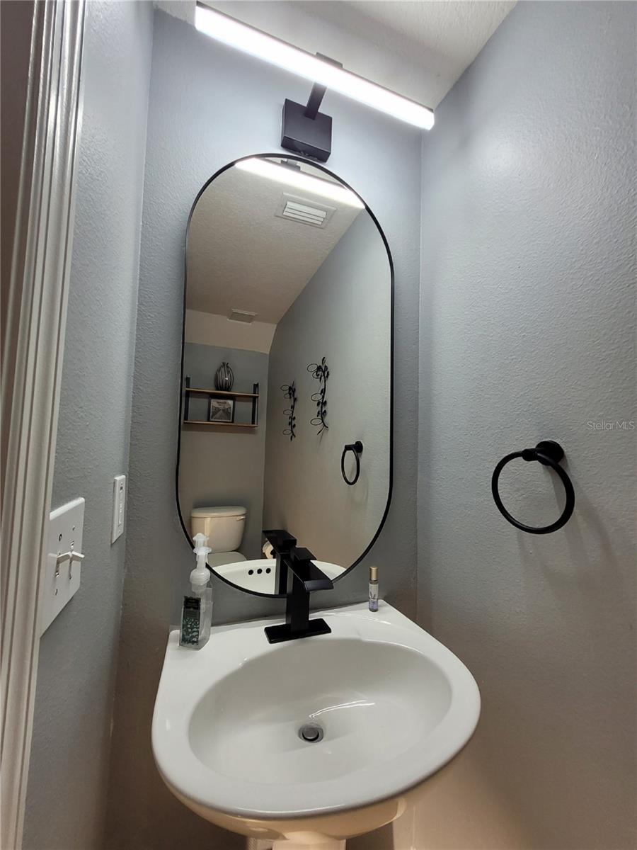 1018 TULLAMORE DR, WESLEY CHAPEL, FL, 33543