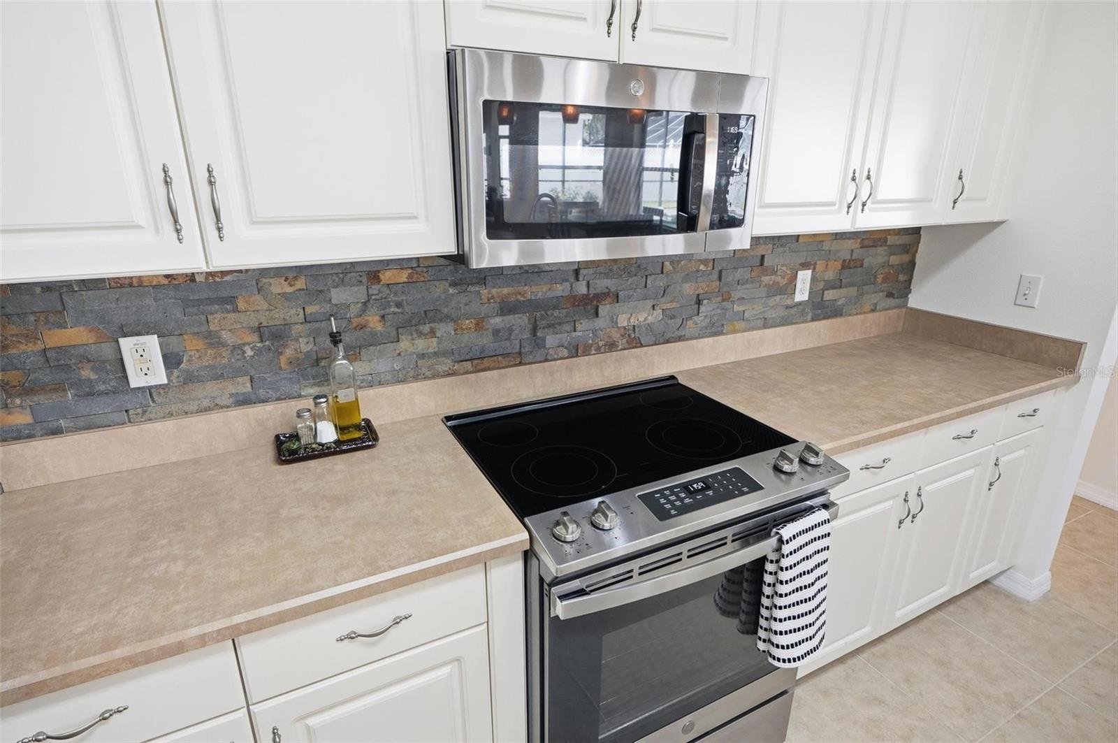 21 WOODSHIRE LN, PALM COAST, FL, 32164