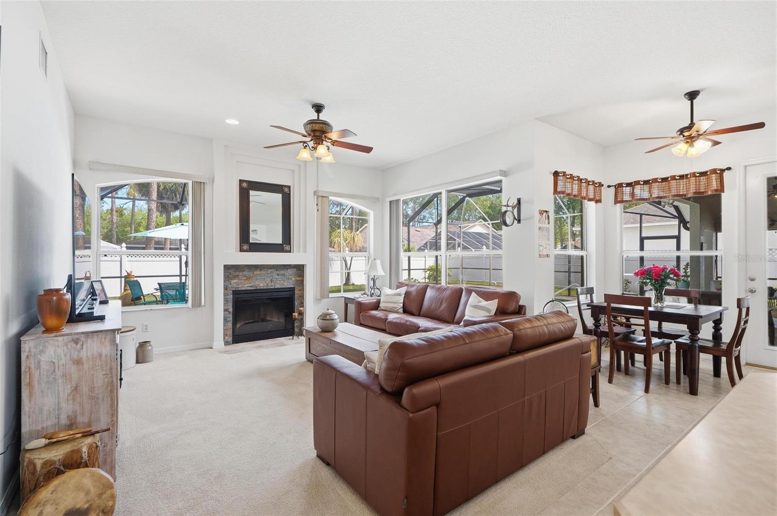 21 WOODSHIRE LN, PALM COAST, FL, 32164