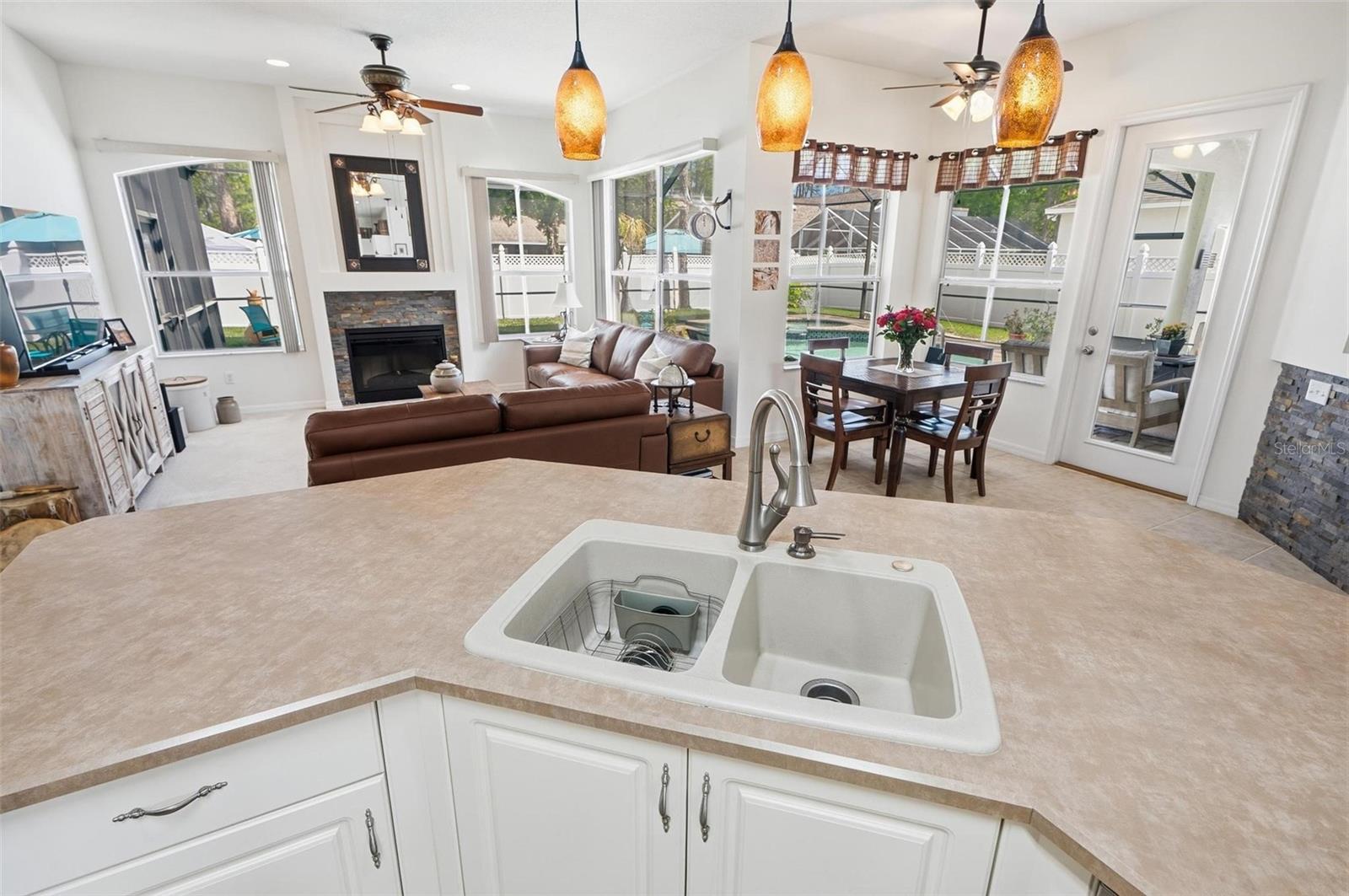 21 WOODSHIRE LN, PALM COAST, FL, 32164