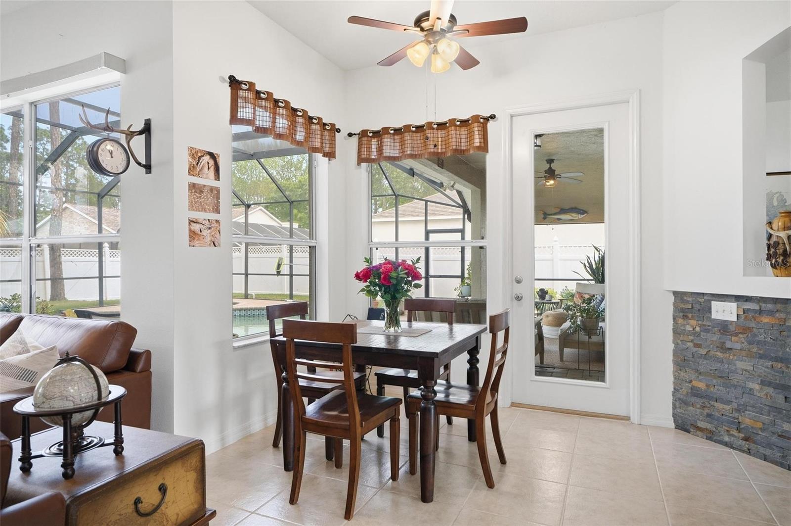 21 WOODSHIRE LN, PALM COAST, FL, 32164