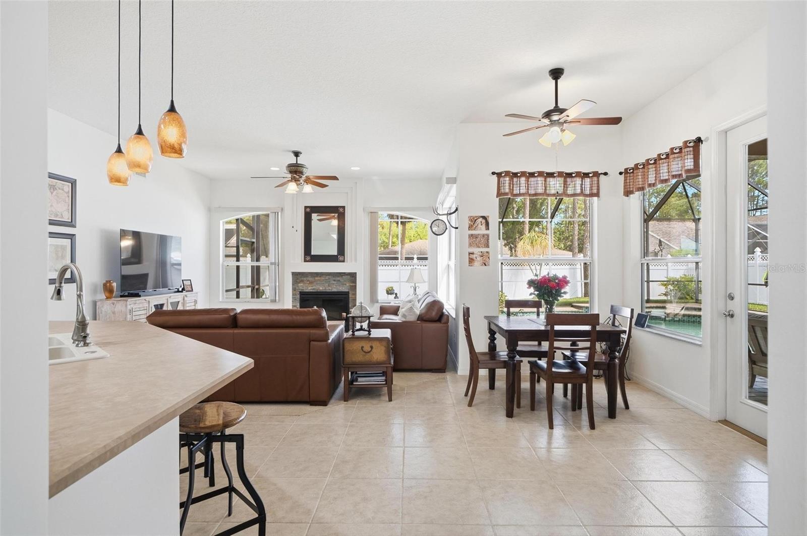 21 WOODSHIRE LN, PALM COAST, FL, 32164