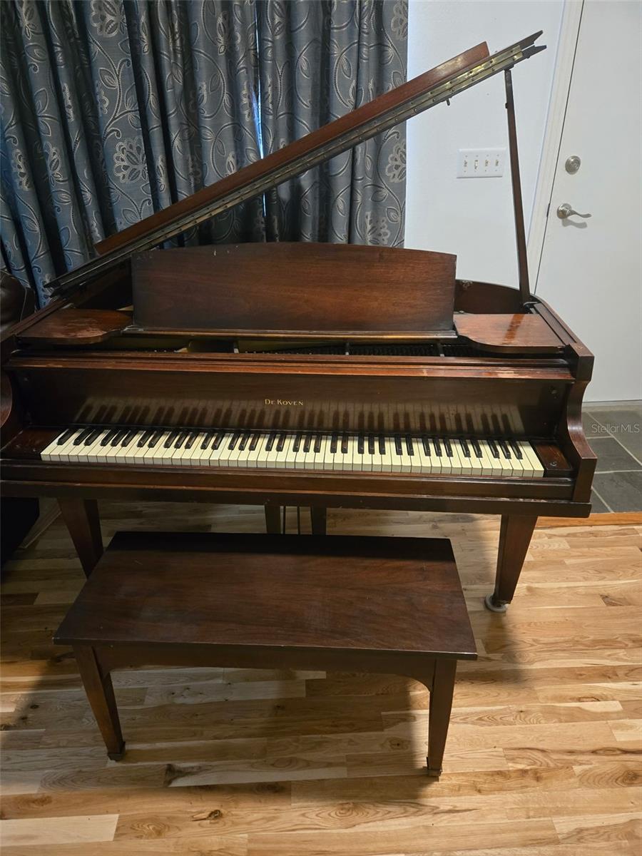 29716 DEERWOOD FARMS RD, SORRENTO, FL, 32776