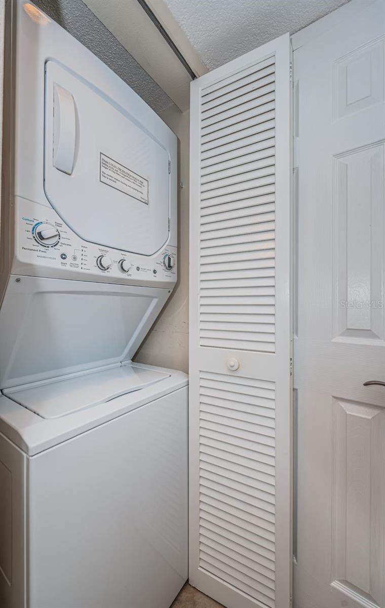 1290 GULF BLVD #2004, CLEARWATER BEACH, FL, 33767