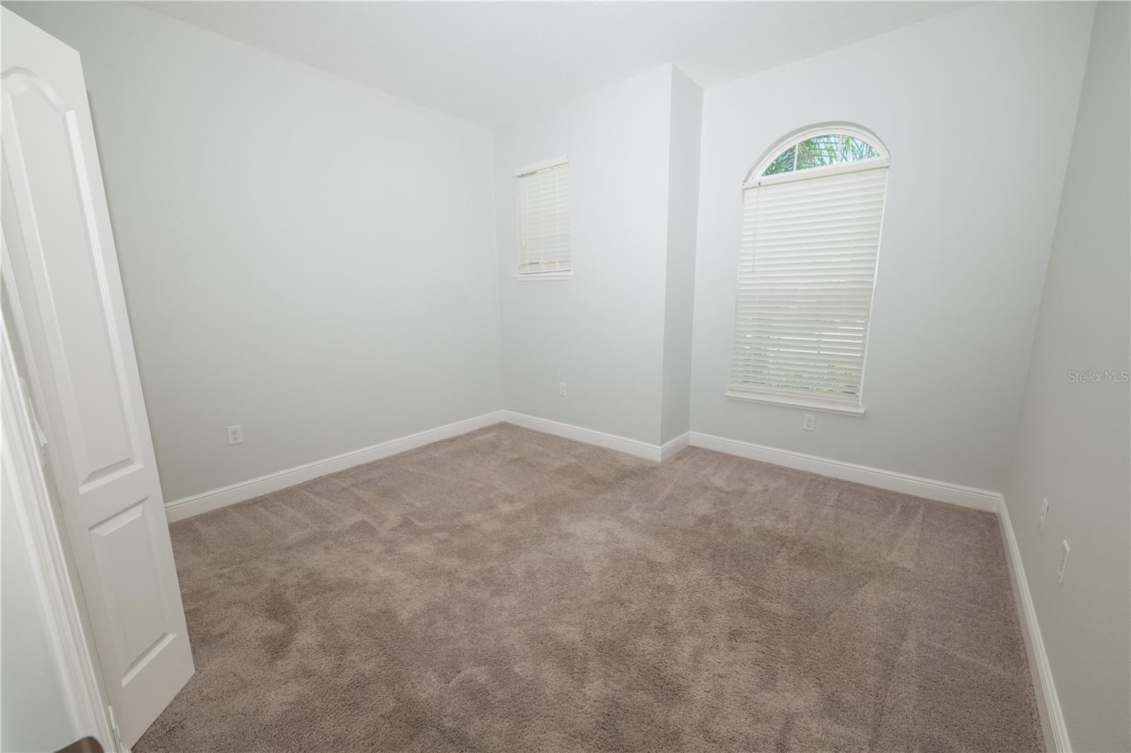375 VILLA SORRENTO CIR, HAINES CITY, FL, 33844
