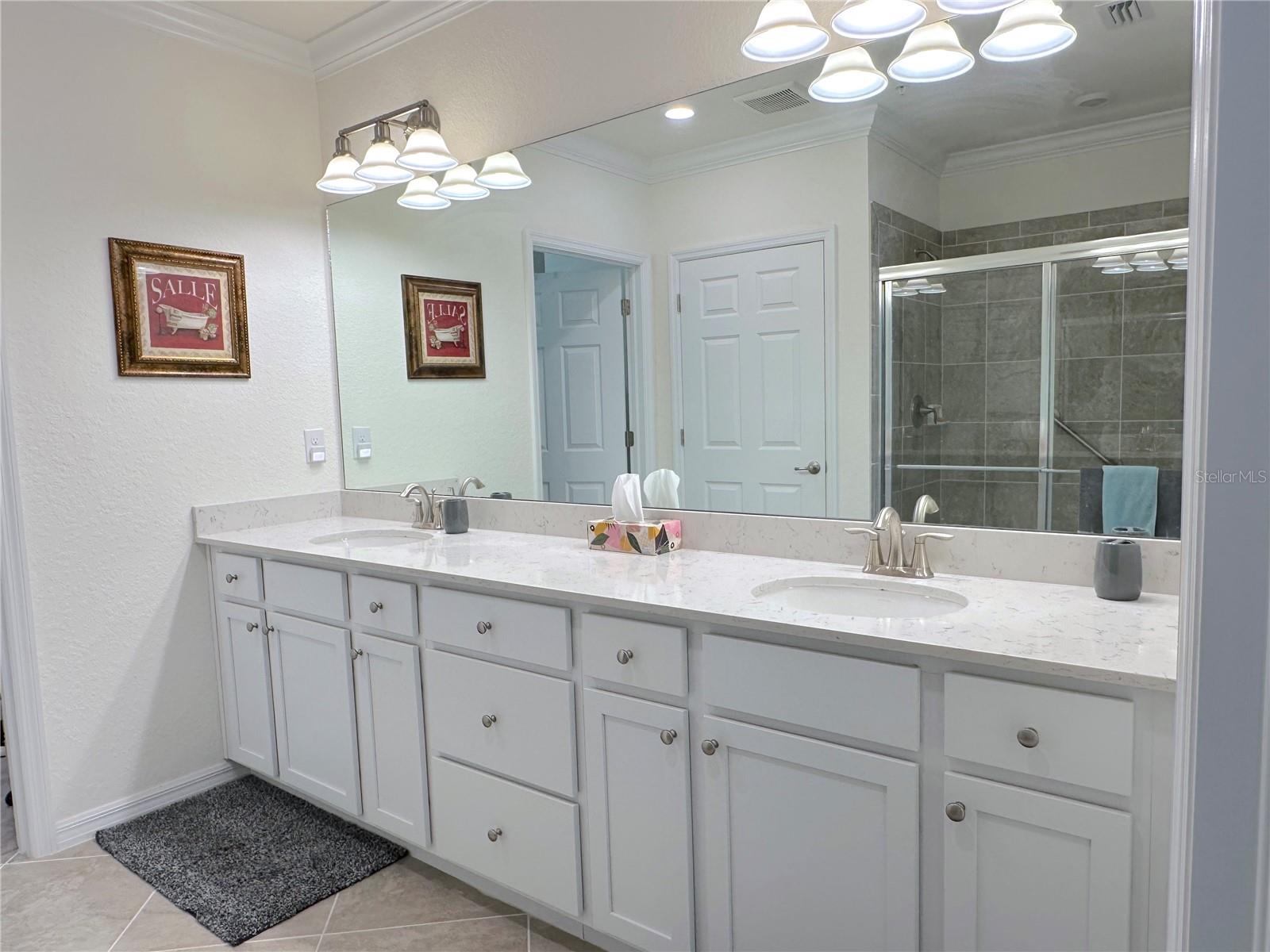 10054 CROOKED CREEK DR #102, VENICE, FL, 34293