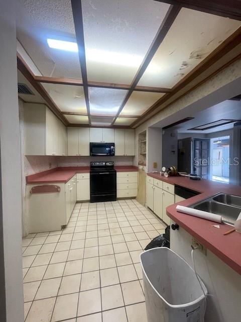 7439 MOTT AVE, ORLANDO, FL, 32810
