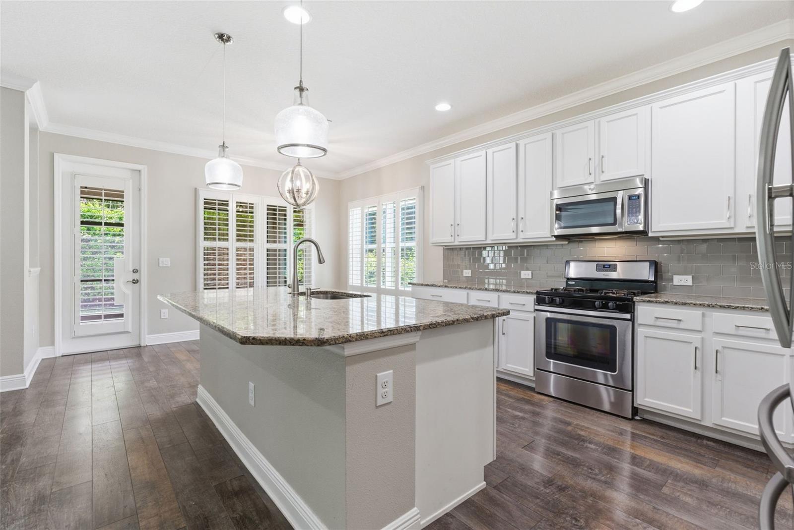 7017 ARTESIAN CT, APOLLO BEACH, FL, 33572