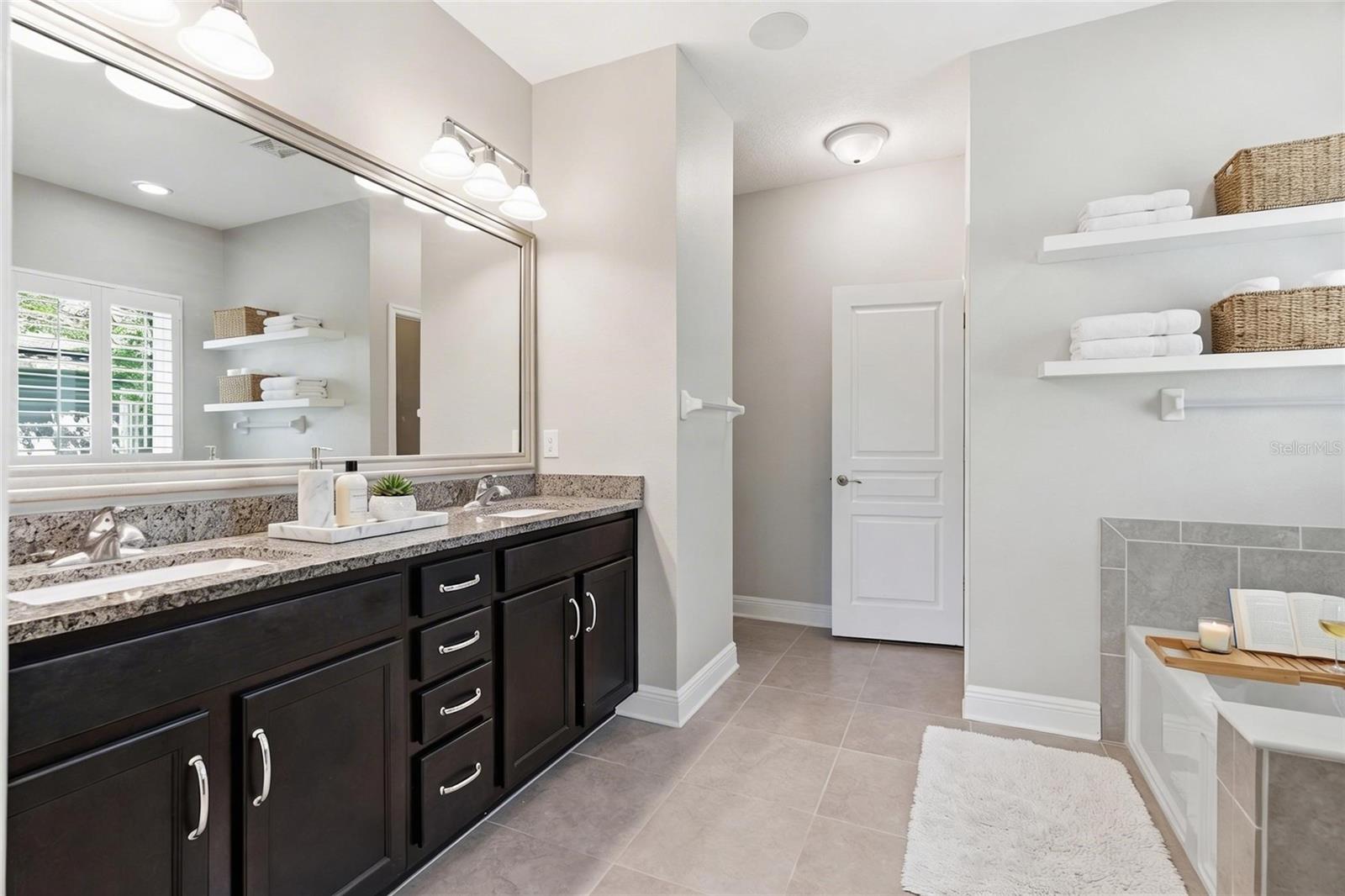 7017 ARTESIAN CT, APOLLO BEACH, FL, 33572