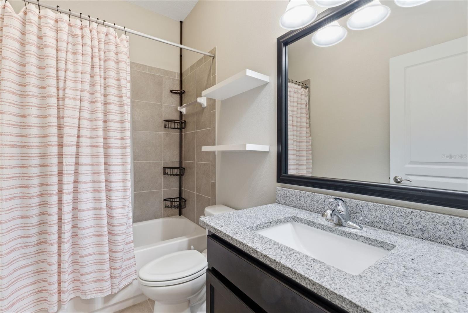 7017 ARTESIAN CT, APOLLO BEACH, FL, 33572