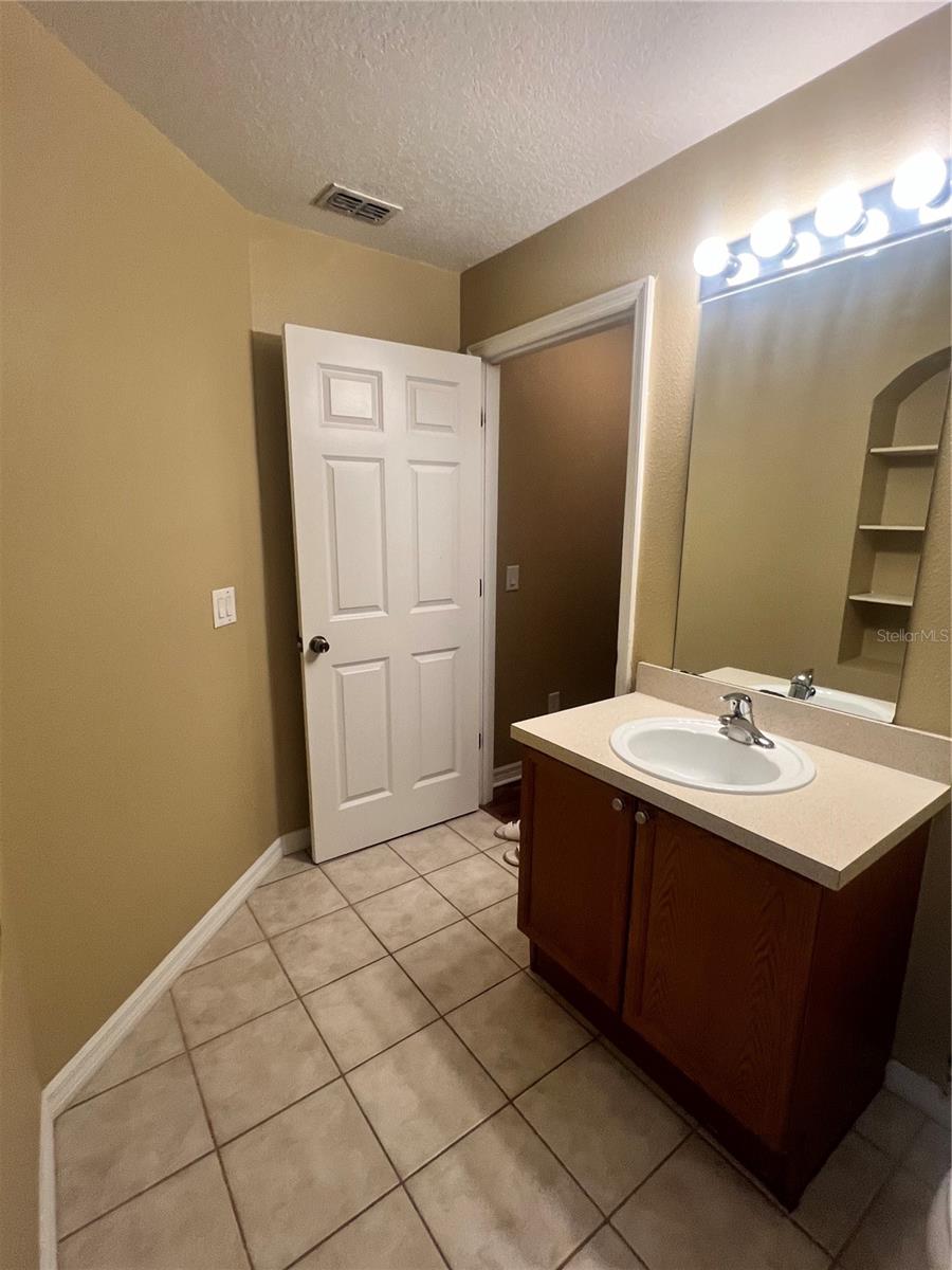3651 OAKDALE CIR #201, OVIEDO, FL, 32765
