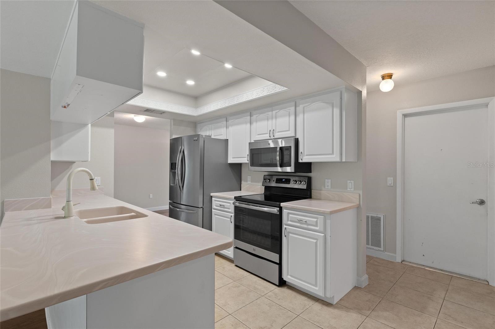 11241 ROLLINGWOOD DR, PORT RICHEY, FL, 34668
