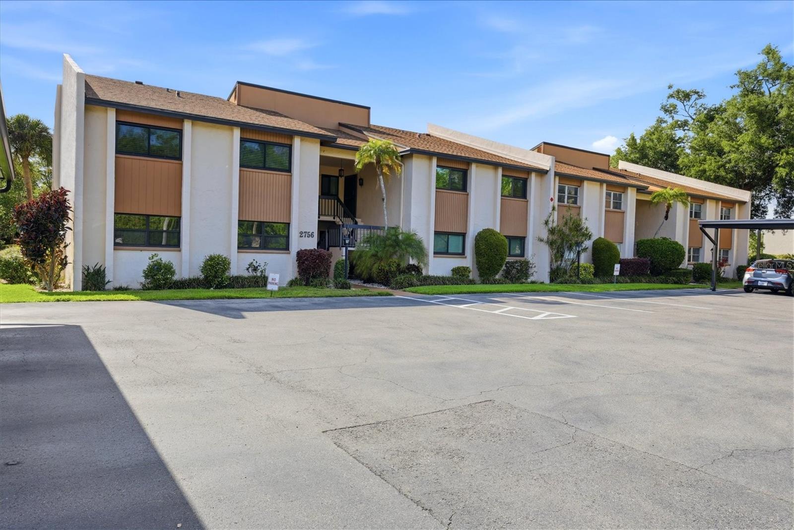2756 CLUBHOUSE DR #101, SARASOTA, FL, 34232