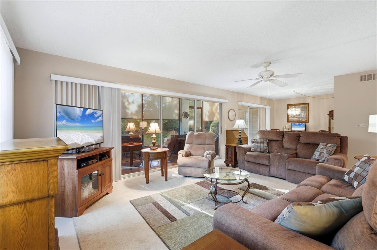 2756 CLUBHOUSE DR #101, SARASOTA, FL, 34232