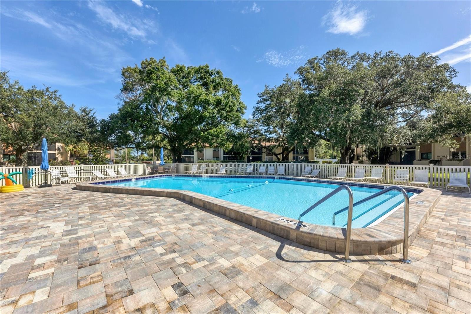 2756 CLUBHOUSE DR #101, SARASOTA, FL, 34232