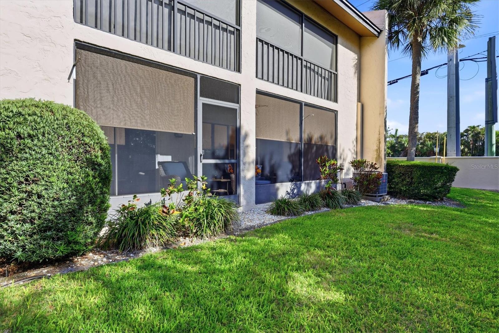 2756 CLUBHOUSE DR #101, SARASOTA, FL, 34232