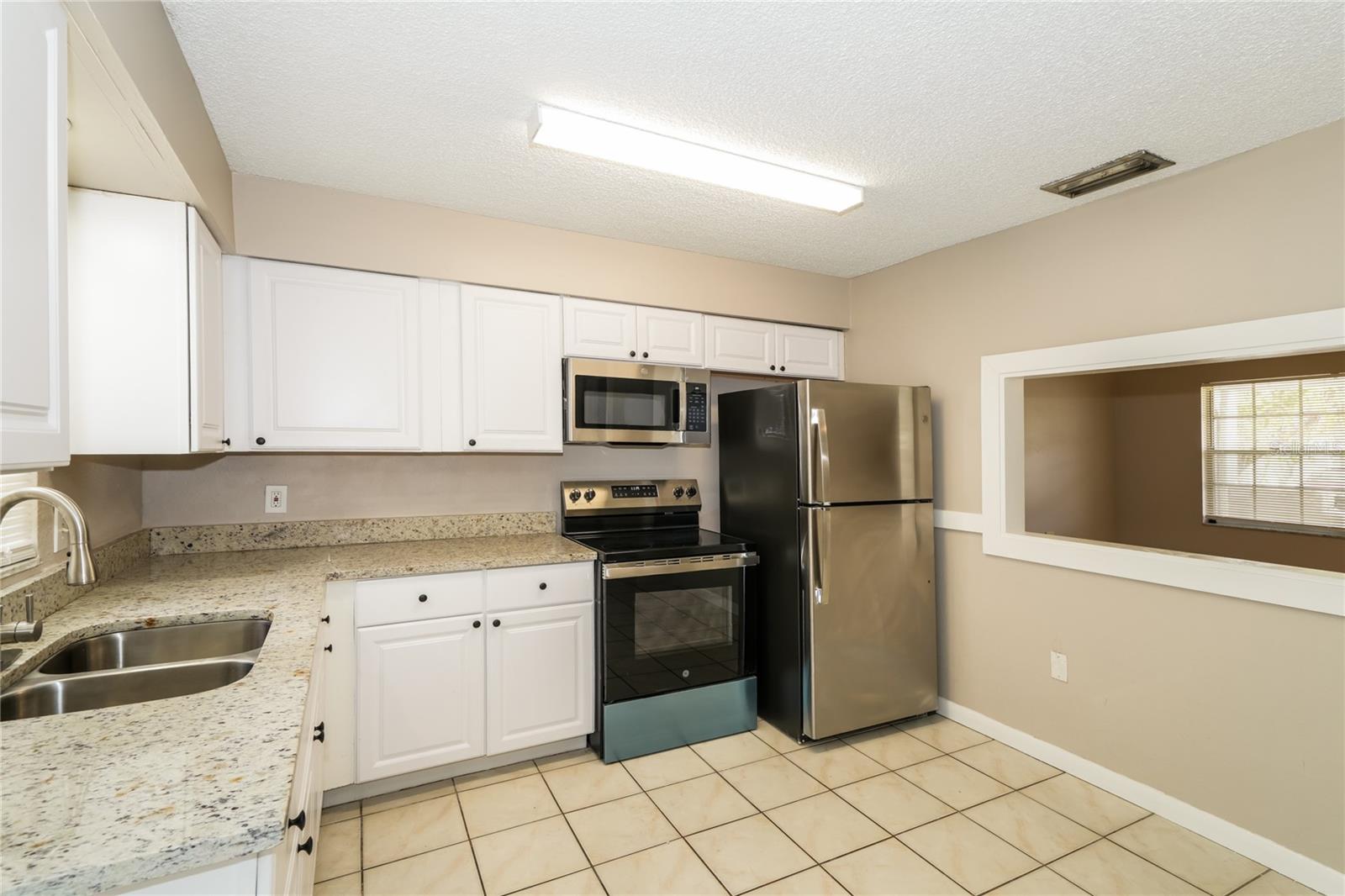 4117 E OKARA RD, TAMPA, FL, 33617