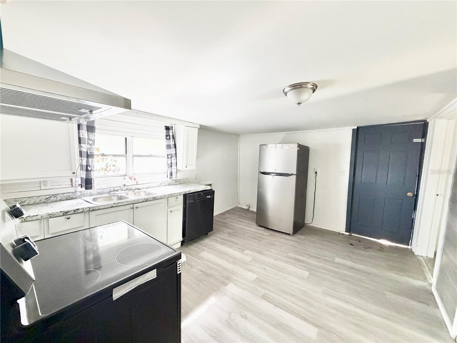 21433 SE HAWTHORNE RD, HAWTHORNE, FL, 32640