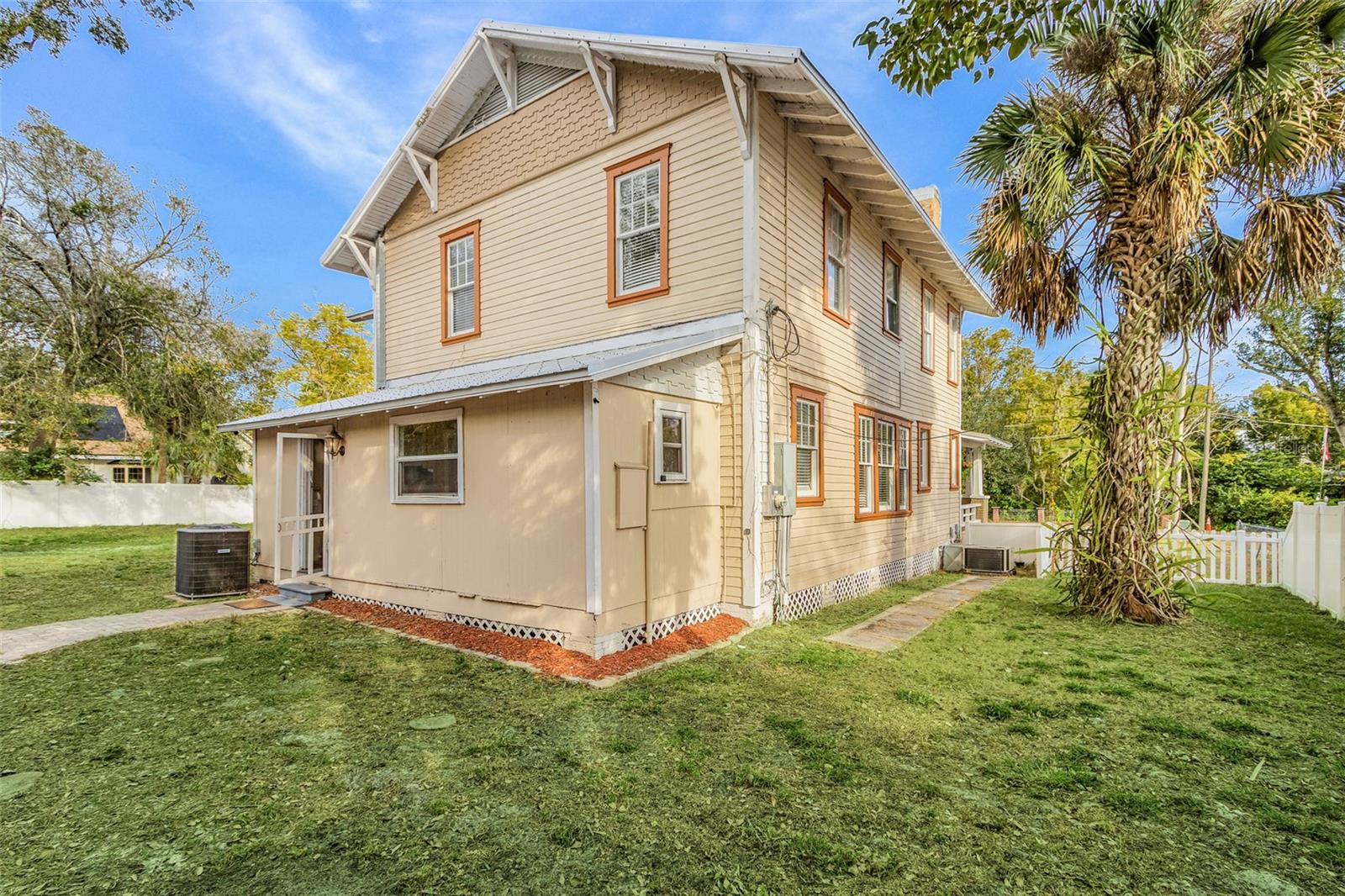 213 N MONROE AVE, ARCADIA, FL, 34266
