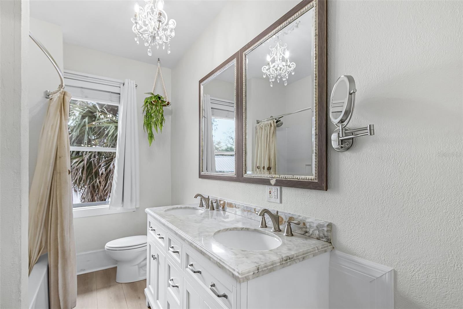 213 N MONROE AVE, ARCADIA, FL, 34266