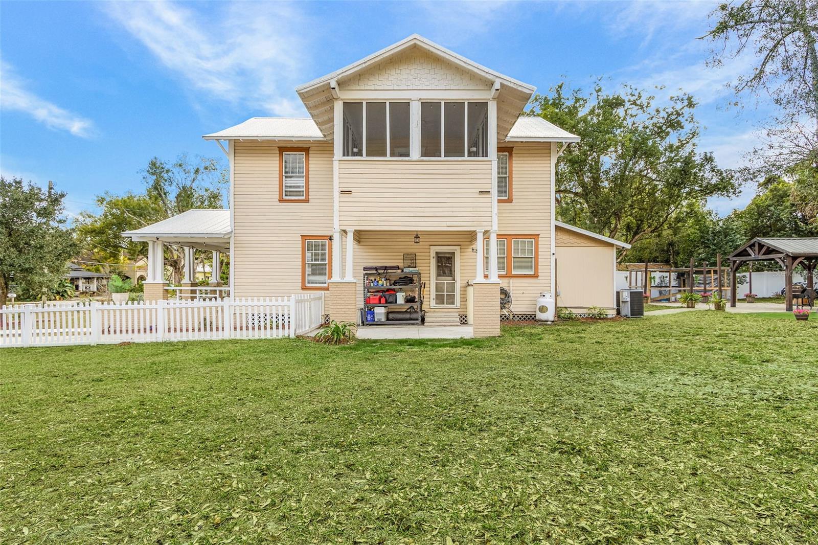 213 N MONROE AVE, ARCADIA, FL, 34266