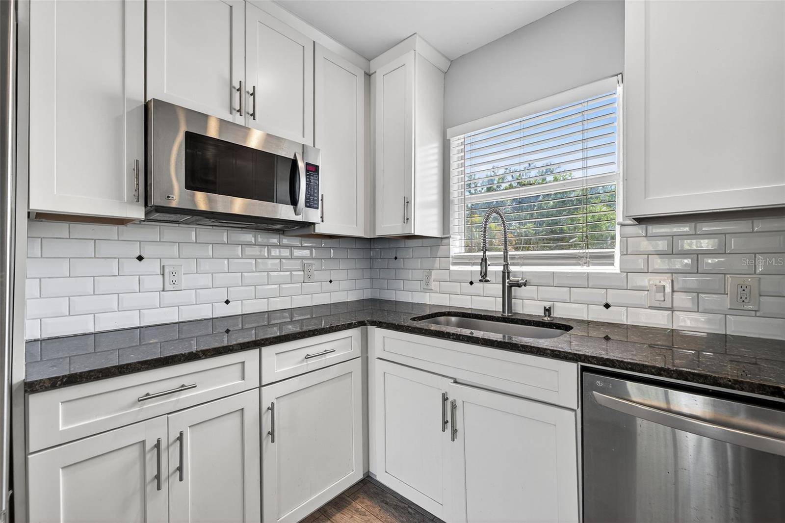 734 40TH AVE NE, ST PETERSBURG, FL, 33703