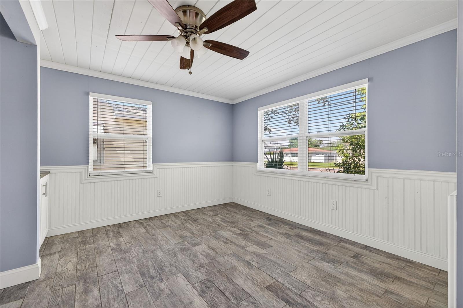 734 40TH AVE NE, ST PETERSBURG, FL, 33703