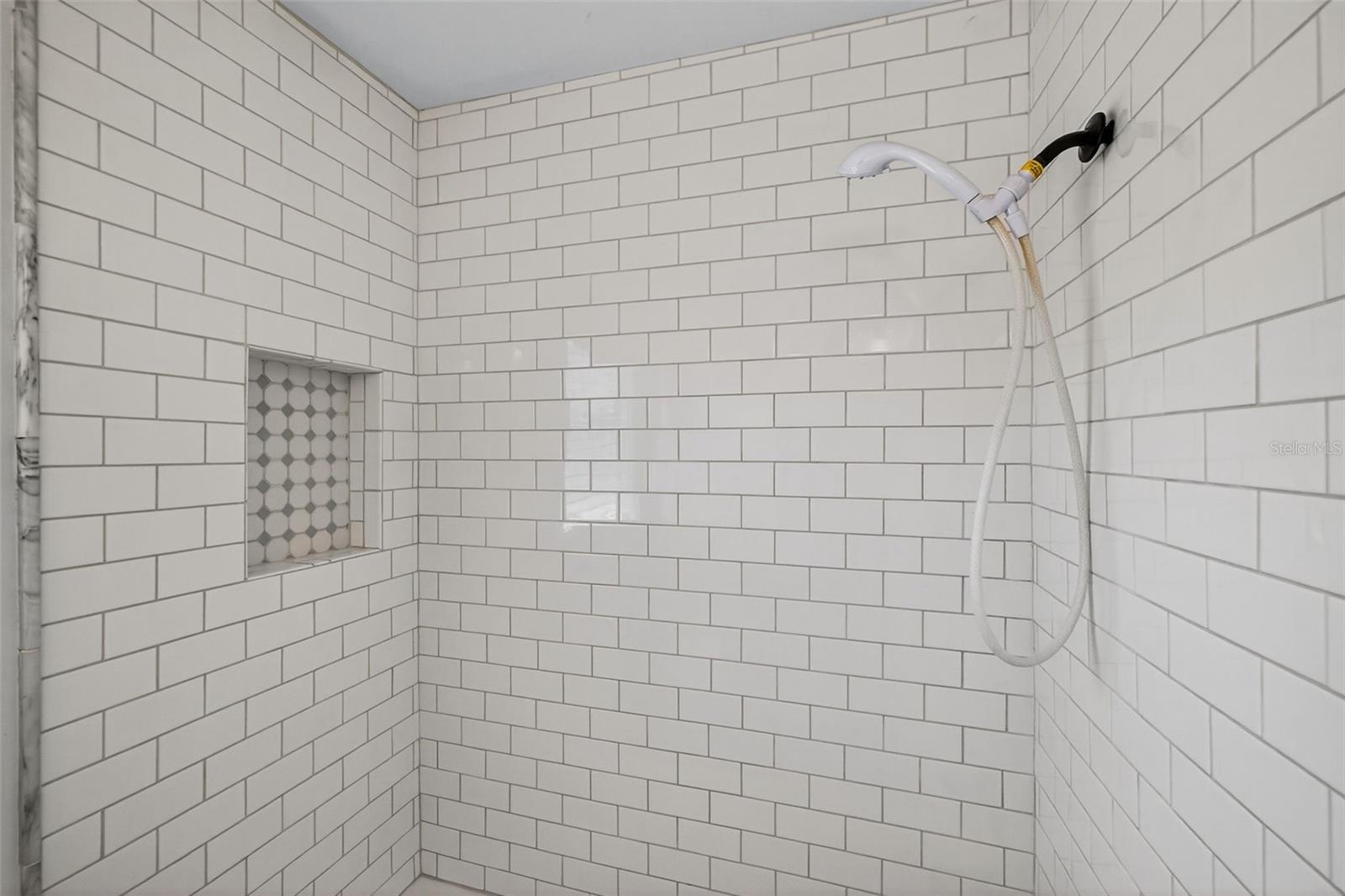 734 40TH AVE NE, ST PETERSBURG, FL, 33703