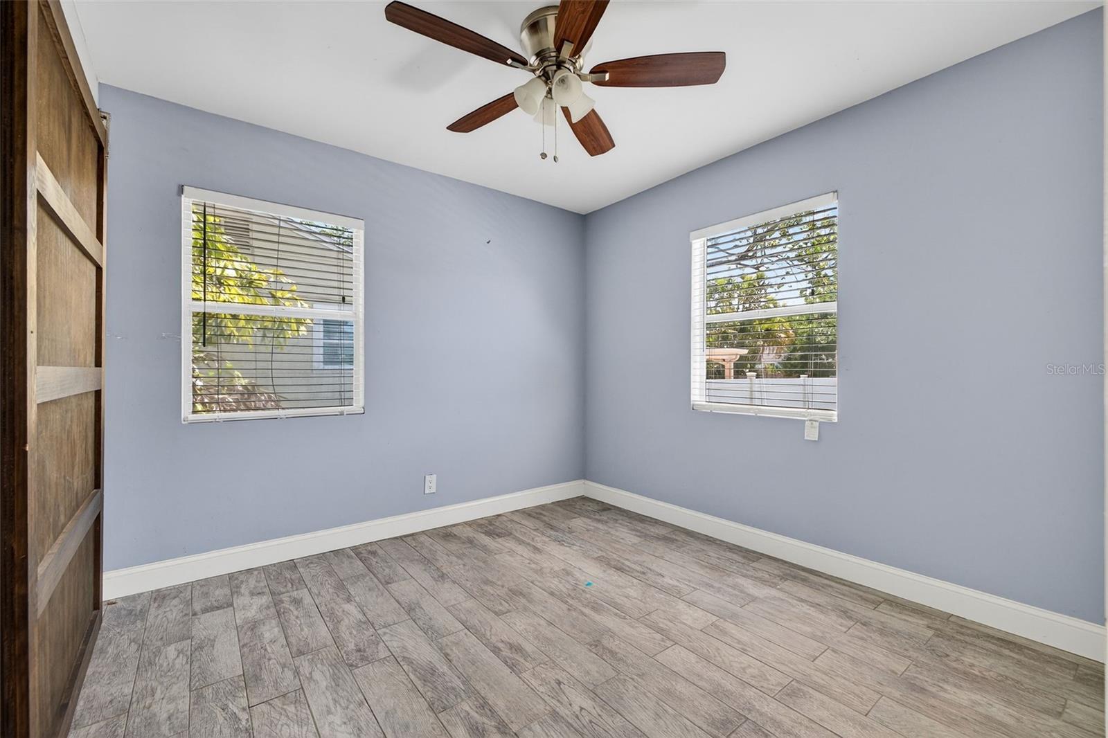 734 40TH AVE NE, ST PETERSBURG, FL, 33703