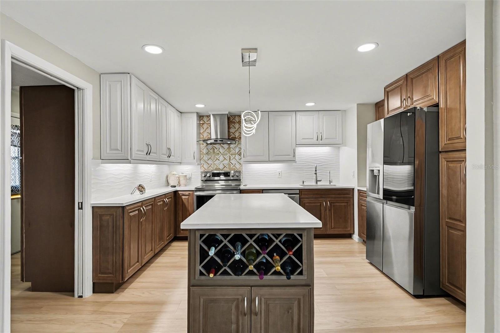 1 COLONY POINT DR #A7, PUNTA GORDA, FL, 33950