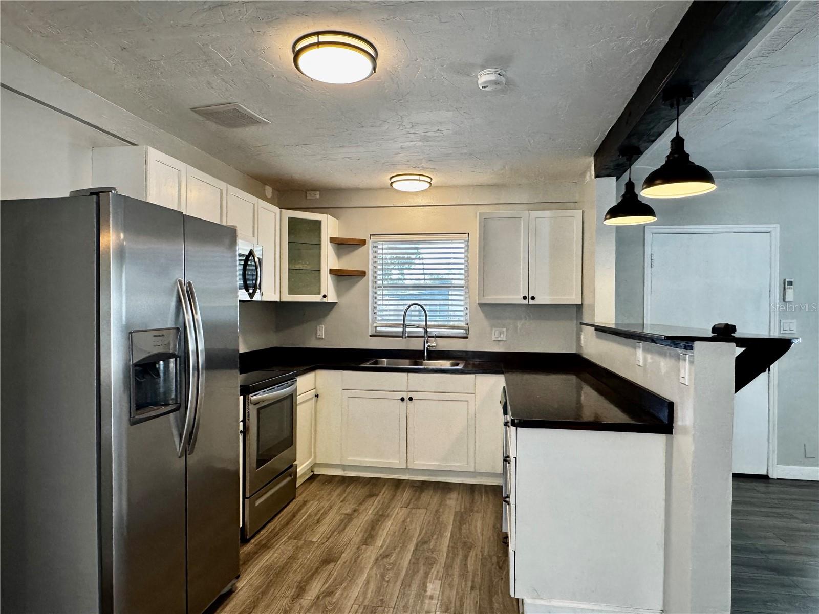 2624 SUNNYBROOK DR, SARASOTA, FL, 34239