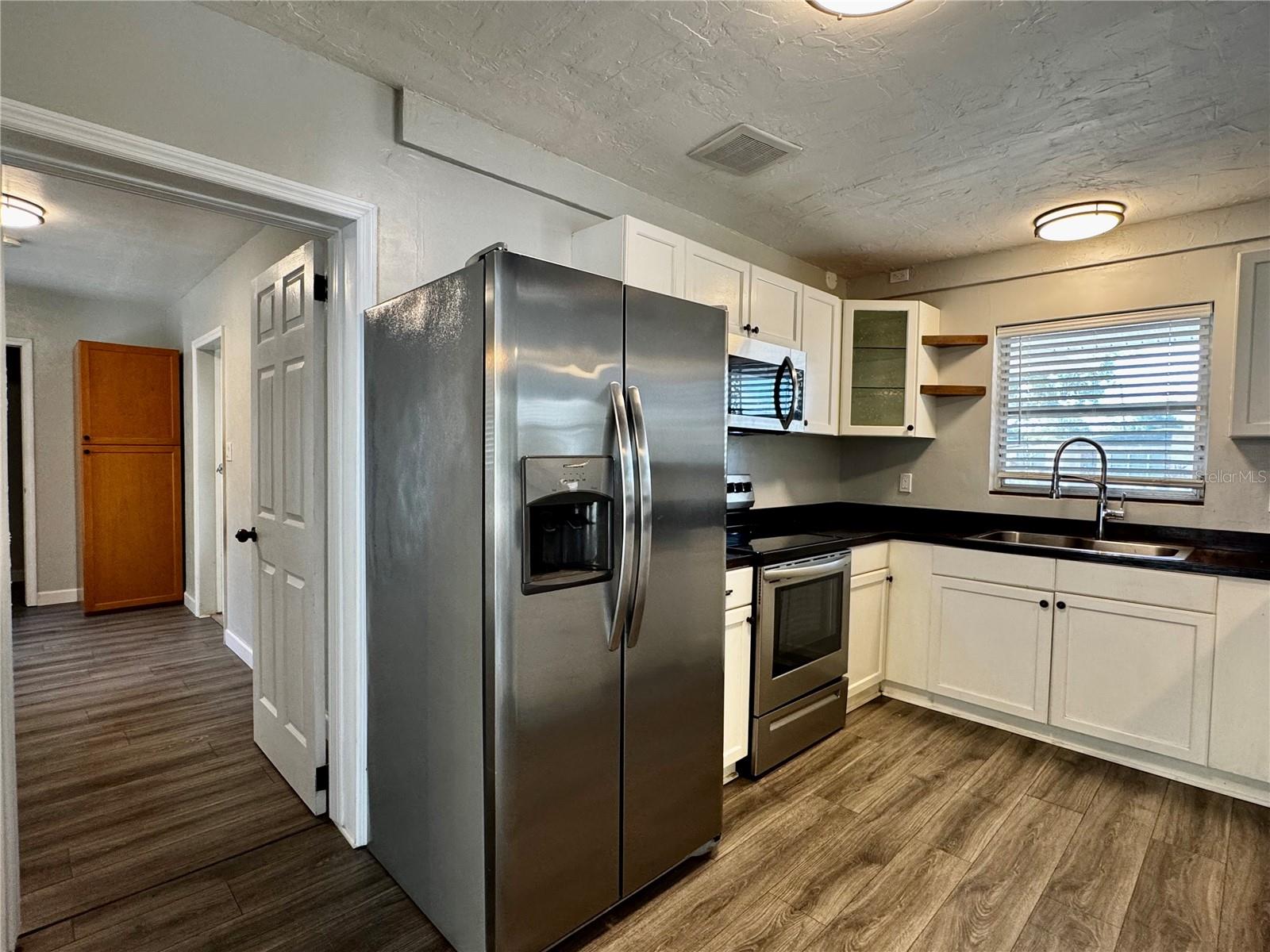 2624 SUNNYBROOK DR, SARASOTA, FL, 34239