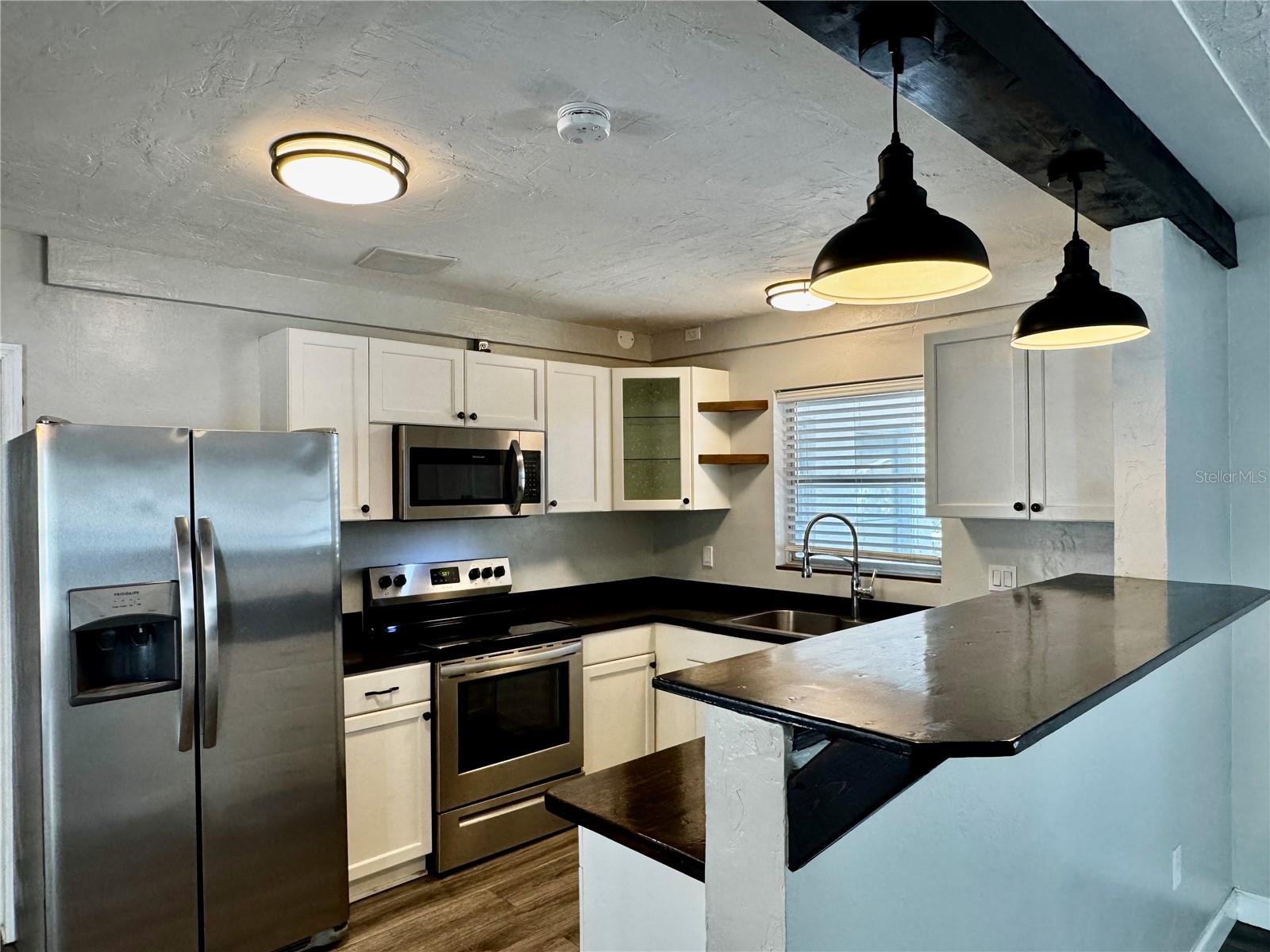 2624 SUNNYBROOK DR, SARASOTA, FL, 34239