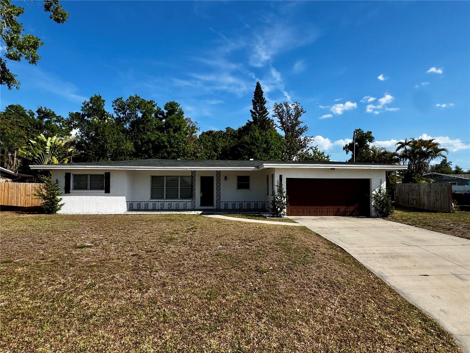 2624 SUNNYBROOK DR, SARASOTA, FL, 34239
