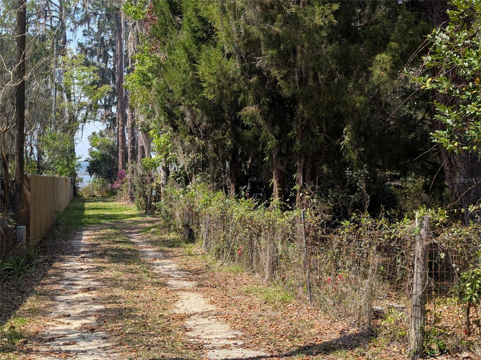 23797 NE 189TH ST, FORT MC COY, FL, 32134