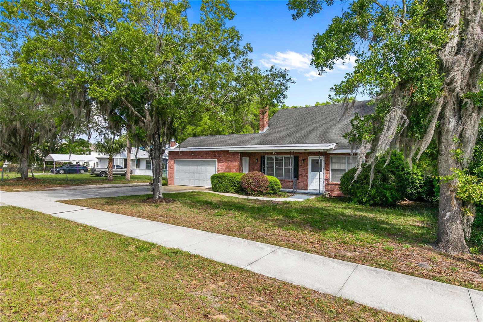 1803 E ORANGE AVE, EUSTIS, FL, 32726