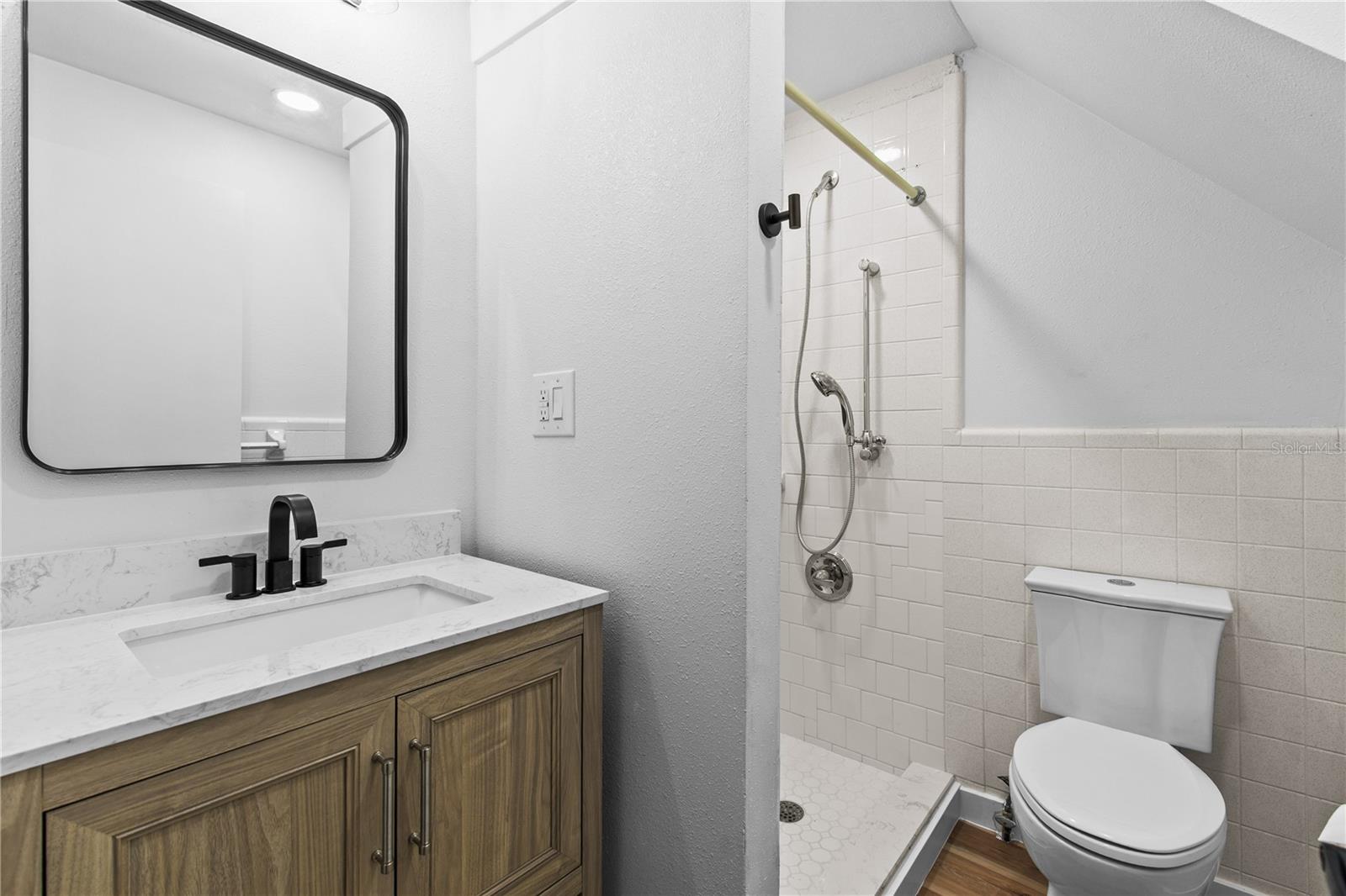 1803 E ORANGE AVE, EUSTIS, FL, 32726