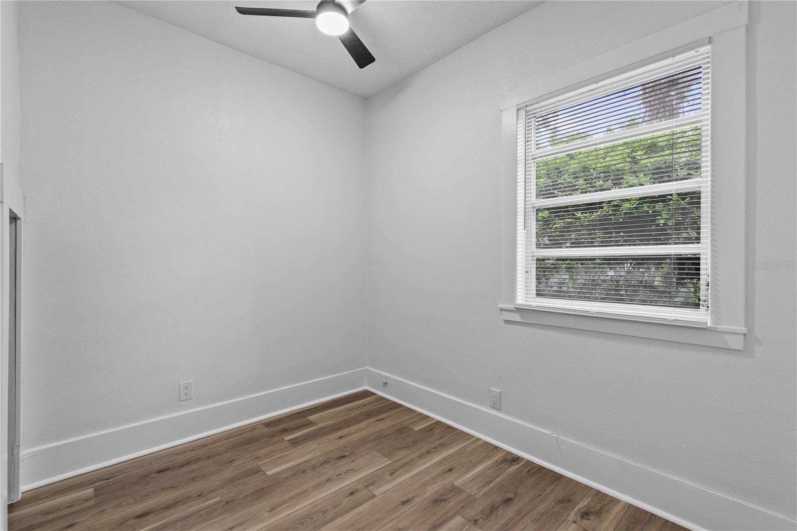 1803 E ORANGE AVE, EUSTIS, FL, 32726