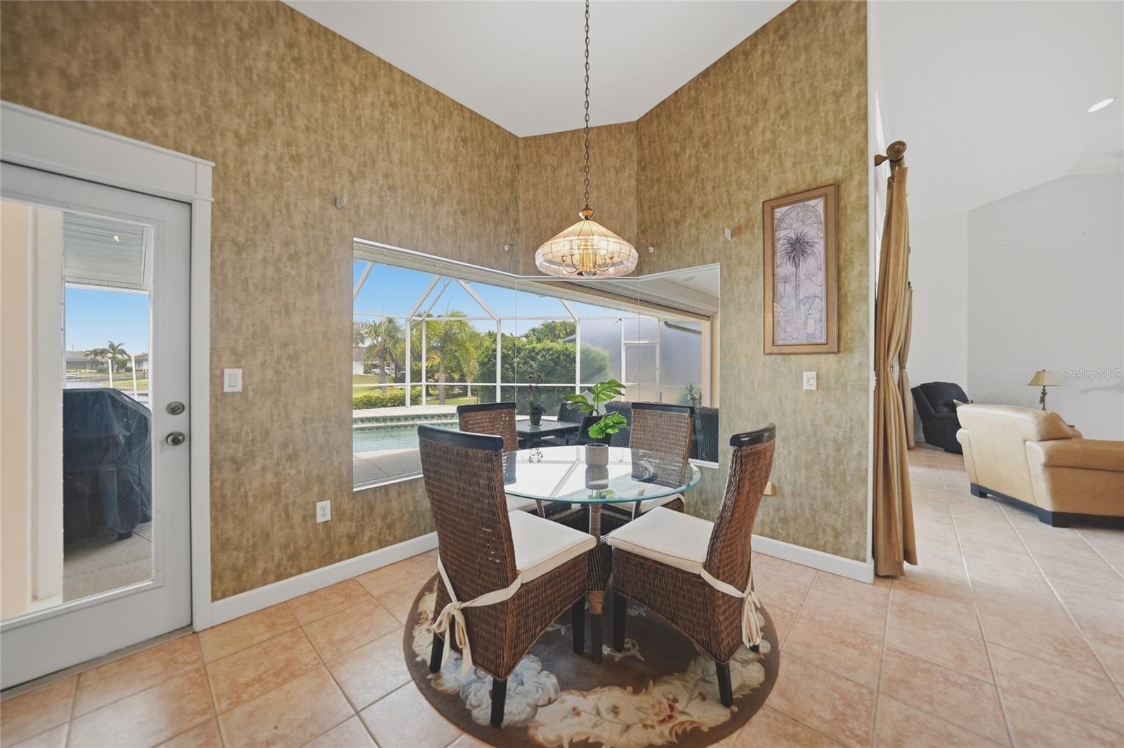 518 SAINT GIRONS CT, PUNTA GORDA, FL, 33950