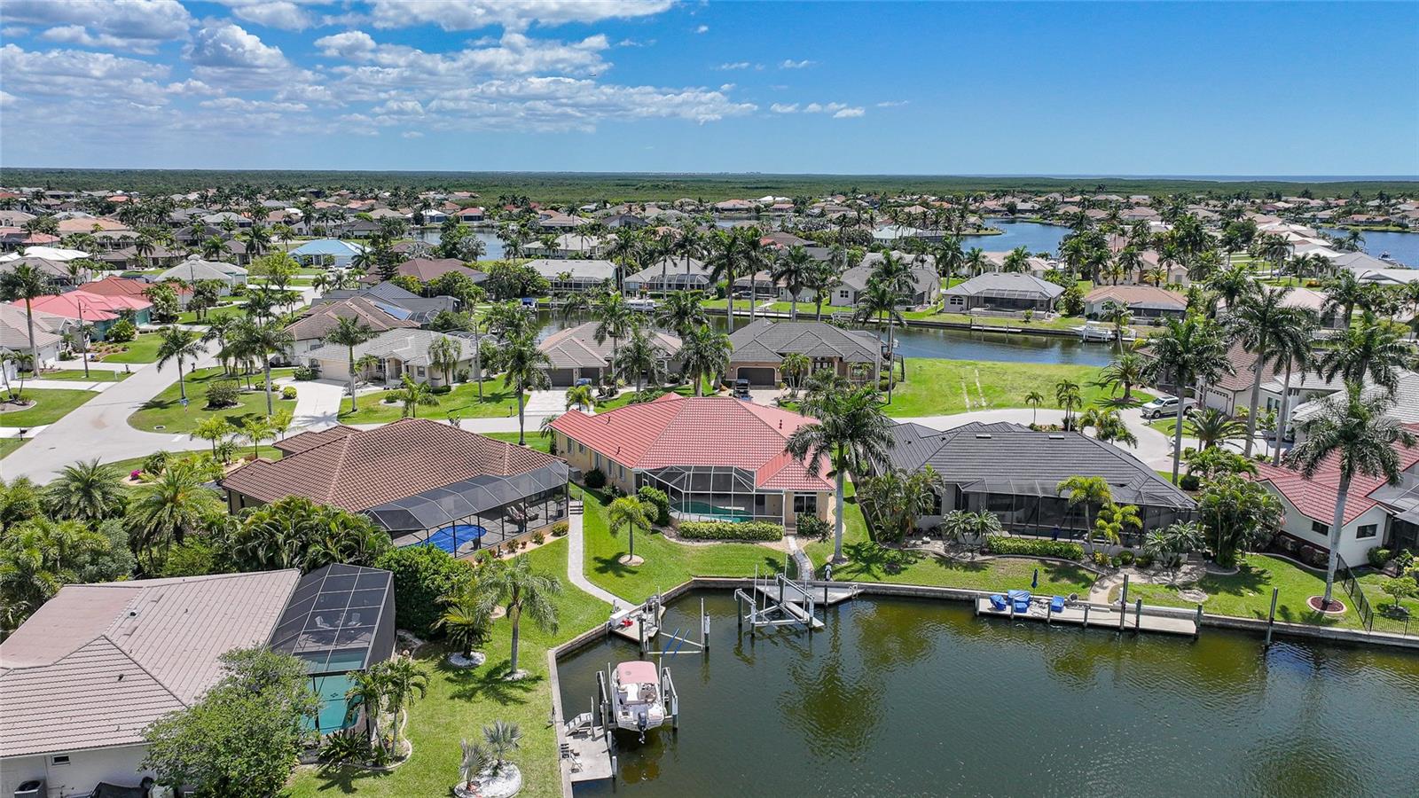518 SAINT GIRONS CT, PUNTA GORDA, FL, 33950