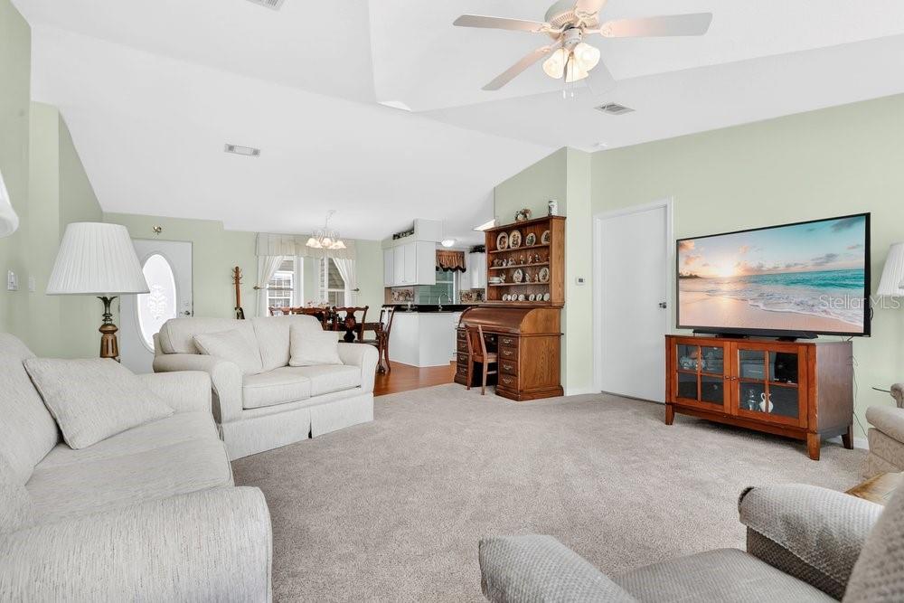 645 DREAMA DR, DAVENPORT, FL, 33897