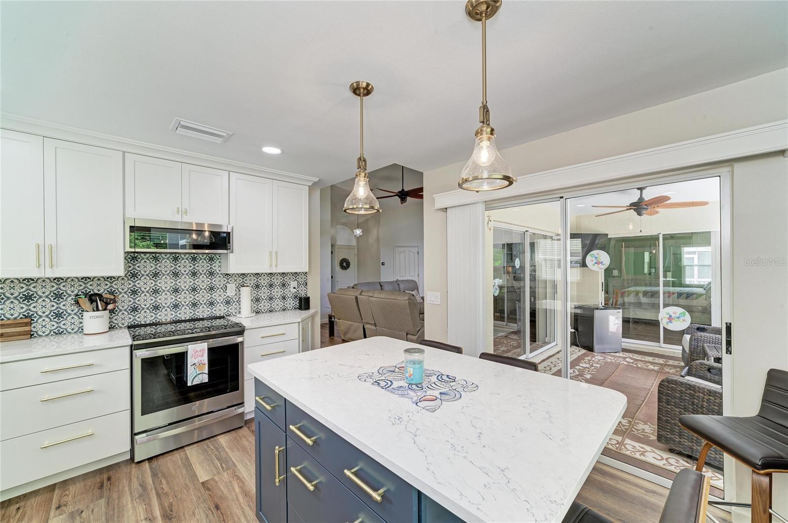 1007 50TH ST E, BRADENTON, FL, 34208