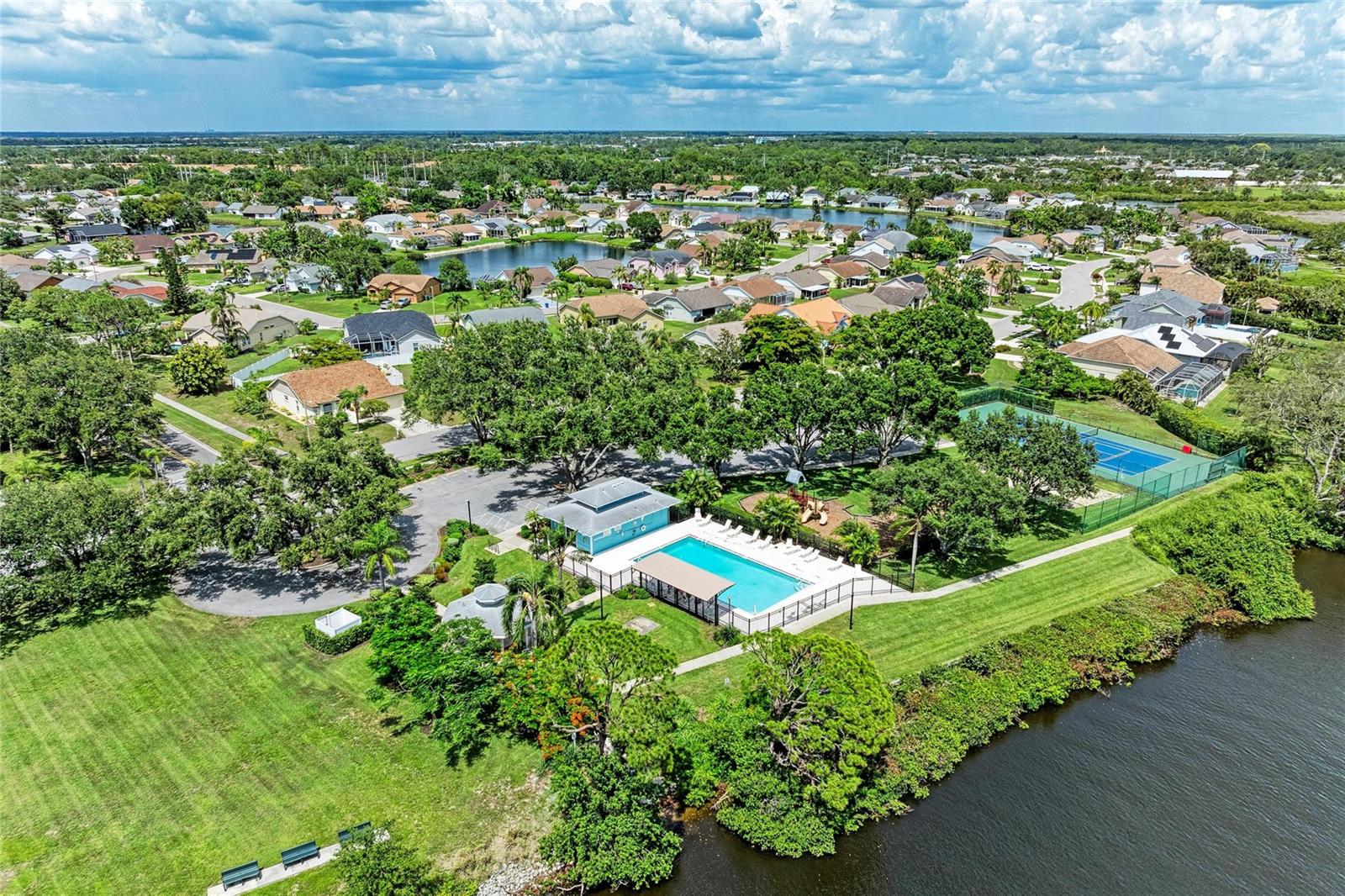 1007 50TH ST E, BRADENTON, FL, 34208