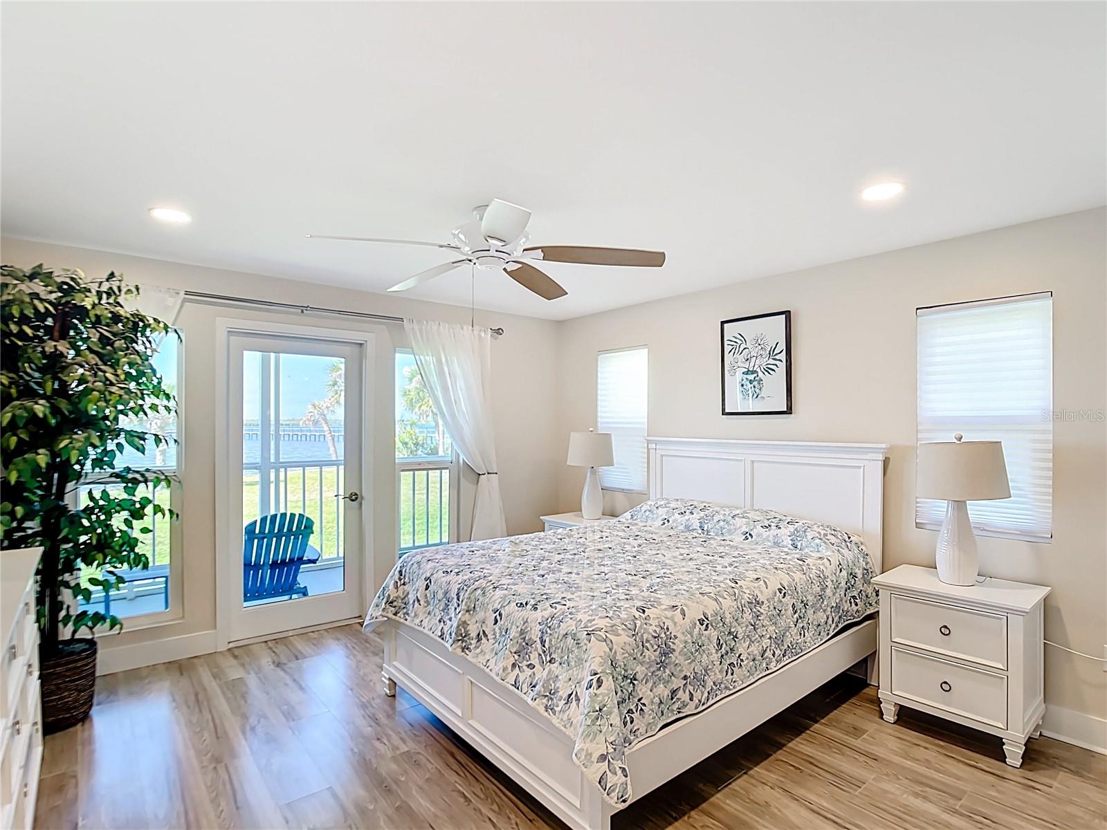 4410 WARREN AVE #101, PORT CHARLOTTE, FL, 33953