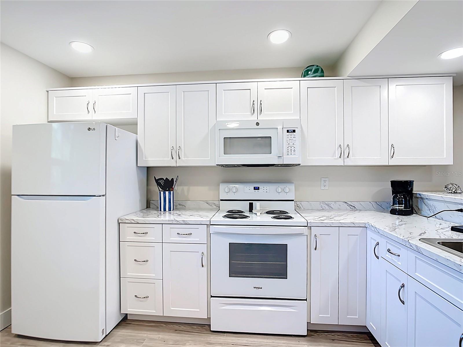 4410 WARREN AVE #101, PORT CHARLOTTE, FL, 33953