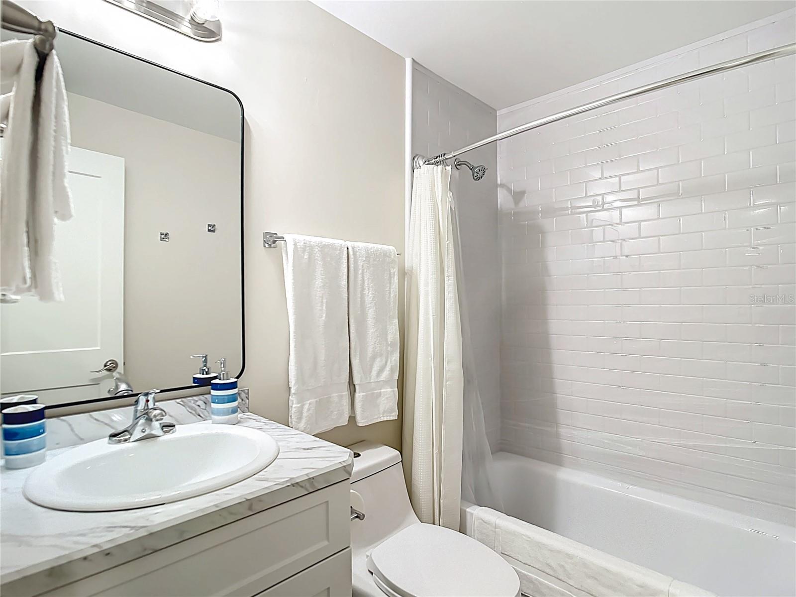 4410 WARREN AVE #101, PORT CHARLOTTE, FL, 33953