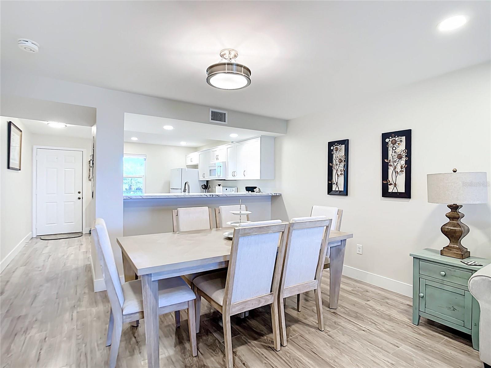 4410 WARREN AVE #101, PORT CHARLOTTE, FL, 33953