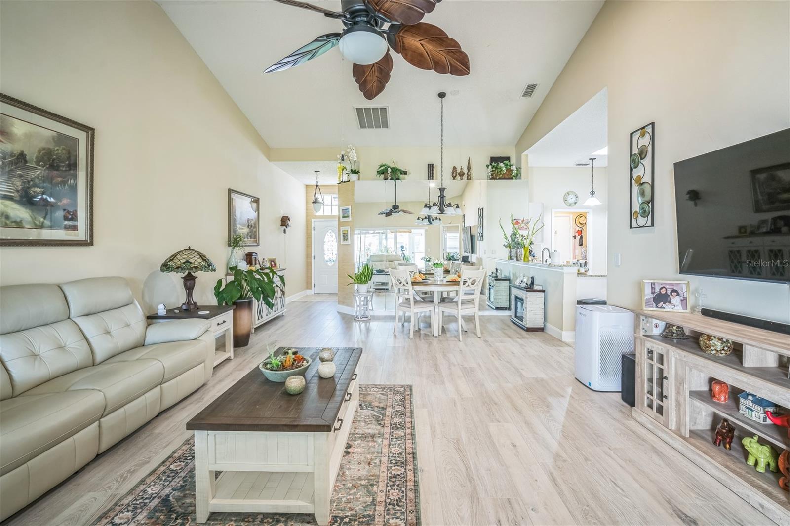 2404 OLD NANTUCKET CT #57, SUN CITY CENTER, FL, 33573