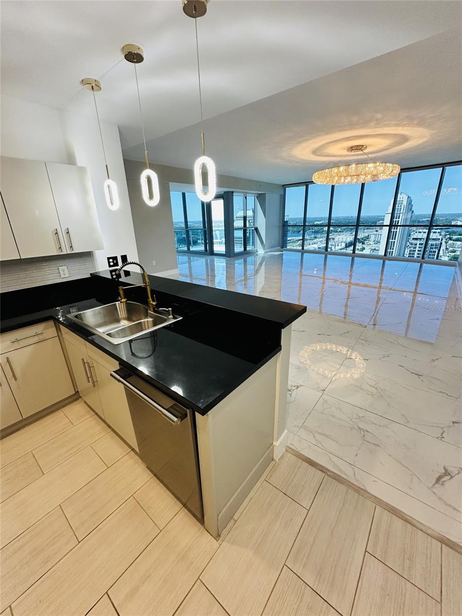 111-3 WASHINGTON ST, ORLANDO, FL, 32801
